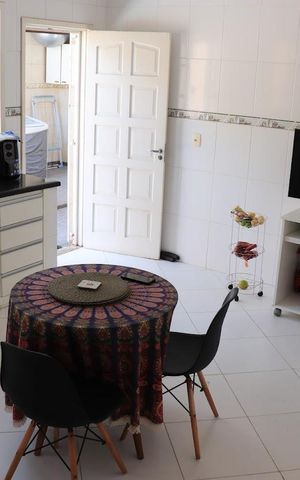 Casa à venda com 450m², 3 quartos e 2 vagasCozinha