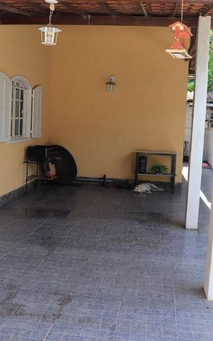 Casa à venda com 450m², 3 quartos e 2 vagasÁrea Externa