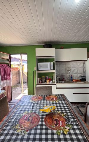 Casa à venda com 200m², 2 quartos e 1 vaga Casa à venda com 200m², 2 quartos e 1 vagaCozinha