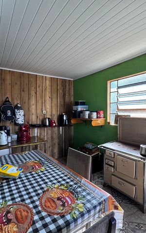 Casa à venda com 200m², 2 quartos e 1 vaga Casa à venda com 200m², 2 quartos e 1 vagaCozinha