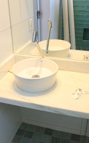 Apartamento para alugar com 71m², 2 quartos e 1 vagaBanheiro 