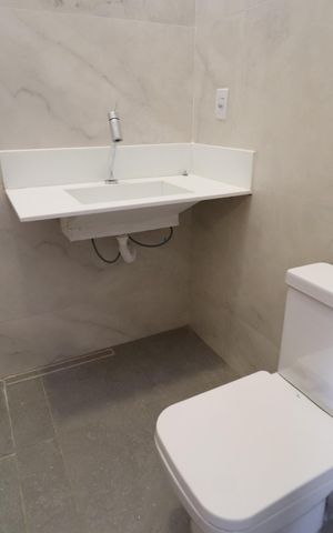 Casa de condomínio para alugar com 218m², 4 quartos e 2 vagasBanheiro Suíte 2