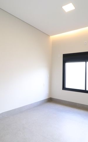 Casa de condomínio para alugar com 218m², 4 quartos e 2 vagasSuíte 4