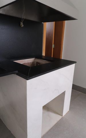 Casa de condomínio para alugar com 218m², 4 quartos e 2 vagasVaranda gourmet