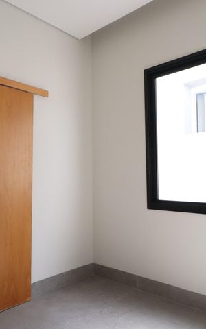 Casa de condomínio para alugar com 218m², 4 quartos e 2 vagas Suíte