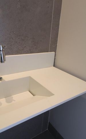 Casa de condomínio para alugar com 218m², 4 quartos e 2 vagasBanheiro  Suíte