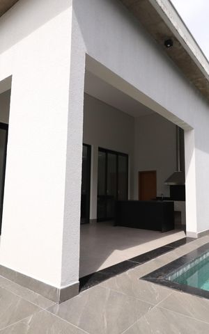 Casa de condomínio para alugar com 218m², 4 quartos e 2 vagasPiscina