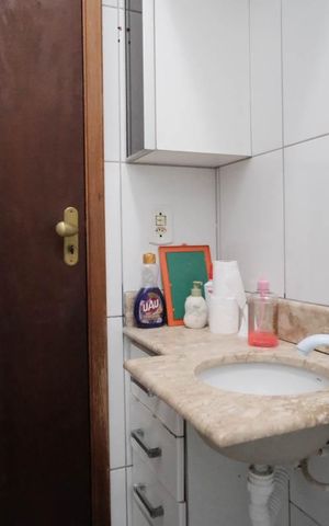 Casa à venda com 170m², 3 quartos e 2 vagasBanheiro Suíte 