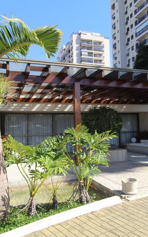 Apartamento à venda com 75m², 2 quartos e 1 vagaÁrea comum - Salão de festas