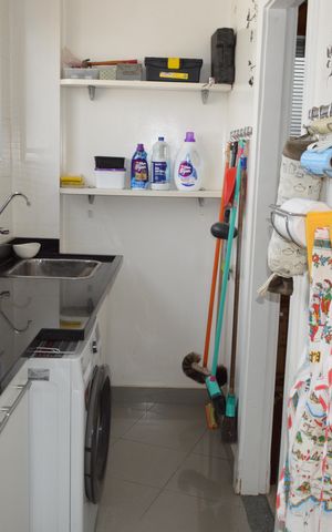 Apartamento à venda com 104m², 3 quartos e 1 vagaÁrea de Serviço