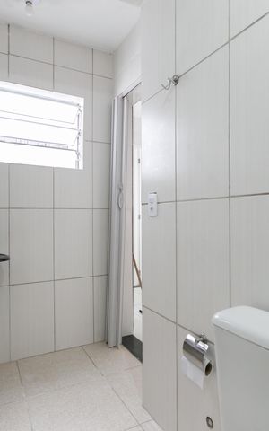 Apartamento à venda com 80m², 2 quartos e sem vaga Apartamento à venda com 80m², 2 quartos e sem vagaBanheiro