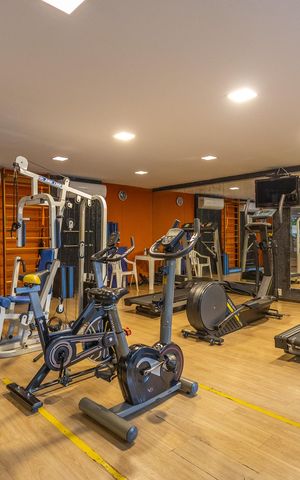 Apartamento à venda com 100m², 3 quartos e 2 vagasAcademia