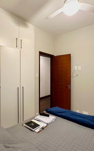 Casa de condomínio à venda com 297m², 5 quartos e 2 vagas Casa de condomínio à venda com 297m², 5 quartos e 2 vagasSuíte 2
