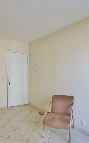 Apartamento à venda com 60m², 2 quartos e 1 vaga Apartamento à venda com 60m², 2 quartos e 1 vagaSala