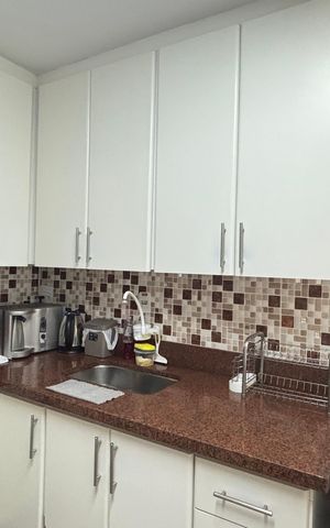 Apartamento à venda com 107m², 3 quartos e 2 vagas Apartamento à venda com 107m², 3 quartos e 2 vagasCozinha