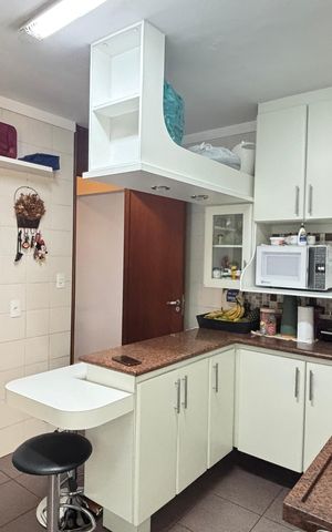 Apartamento à venda com 107m², 3 quartos e 2 vagas Apartamento à venda com 107m², 3 quartos e 2 vagasCozinha