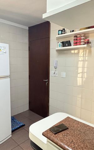 Apartamento à venda com 107m², 3 quartos e 2 vagas Apartamento à venda com 107m², 3 quartos e 2 vagasCozinha