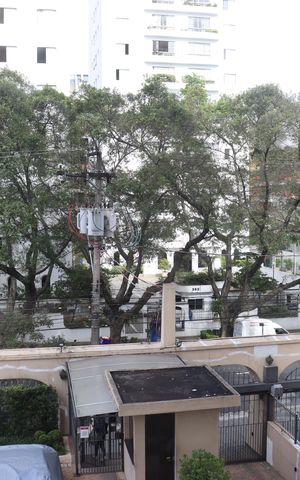Apartamento para alugar com 80m², 2 quartos e 1 vagaVista - Sala