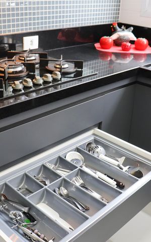 Apartamento para alugar com 80m², 2 quartos e 1 vagaDetalhe da cozinha