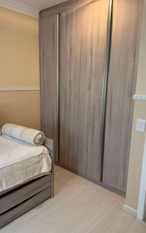 Apartamento à venda com 210m², 4 quartos e 3 vagas Apartamento à venda com 210m², 4 quartos e 3 vagasQuarto 3