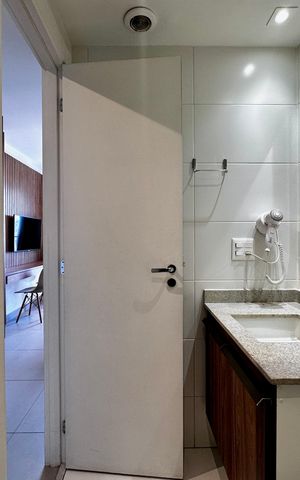 Studio para alugar com 23m², 0 quarto e sem vaga Studio para alugar com 23m², 0 quarto e sem vagaBanheiro