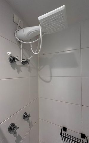Studio para alugar com 23m², 0 quarto e sem vaga Studio para alugar com 23m², 0 quarto e sem vagaBanheiro