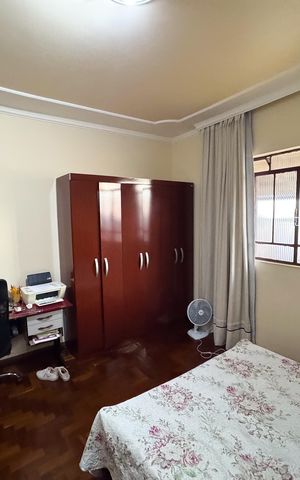 Casa à venda com 192m², 3 quartos e 2 vagas Casa à venda com 192m², 3 quartos e 2 vagasQuarto 3