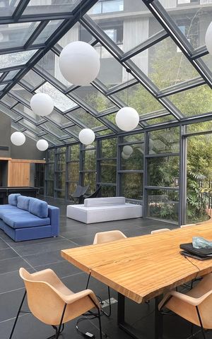Apartamento à venda com 42m², 1 quarto e 1 vaga Apartamento à venda com 42m², 1 quarto e 1 vagaÁrea comum - Salão de festa / jogos