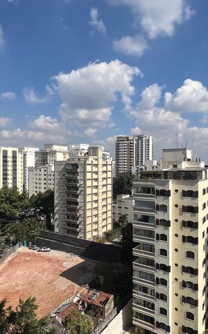 Apartamento à venda com 42m², 1 quarto e 1 vaga Apartamento à venda com 42m², 1 quarto e 1 vagaVista da Varanda
