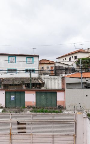 Casa à venda com 206m², 3 quartos e 4 vagas Casa à venda com 206m², 3 quartos e 4 vagasVista do Quarto 2