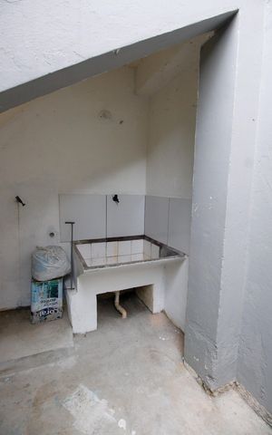 Casa para alugar com 60m², 1 quarto e 1 vagaÁrea de Serviço