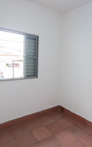 Casa para alugar com 60m², 1 quarto e 1 vagaQuarto