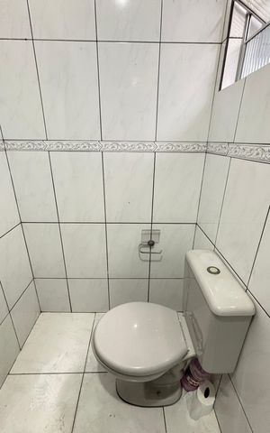 Casa à venda com 162m², 3 quartos e 3 vagas Casa à venda com 162m², 3 quartos e 3 vagasBanheiro