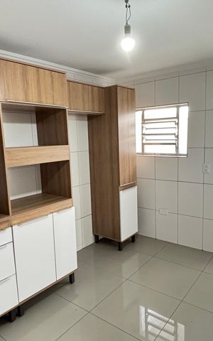 Casa à venda com 162m², 3 quartos e 3 vagas Casa à venda com 162m², 3 quartos e 3 vagasCozinha
