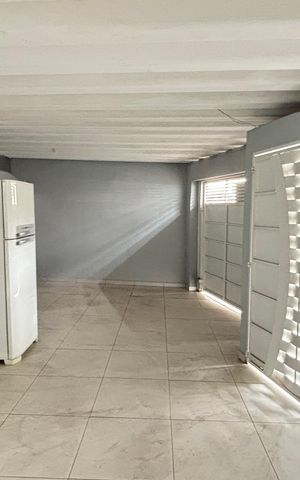 Casa à venda com 162m², 3 quartos e 3 vagas Casa à venda com 162m², 3 quartos e 3 vagasGaragem