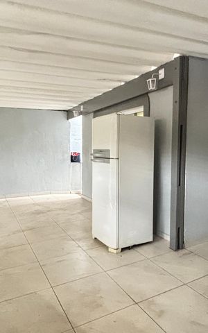 Casa à venda com 162m², 3 quartos e 3 vagas Casa à venda com 162m², 3 quartos e 3 vagasGaragem