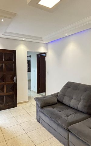 Casa à venda com 162m², 3 quartos e 3 vagas Casa à venda com 162m², 3 quartos e 3 vagasSala