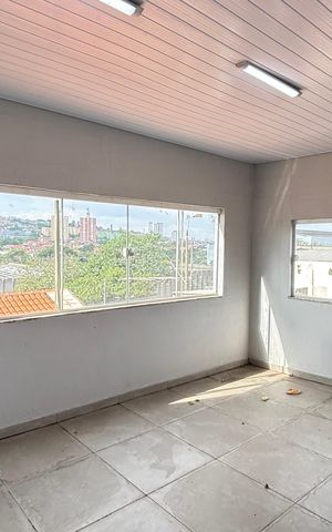 Casa à venda com 162m², 3 quartos e 3 vagas Casa à venda com 162m², 3 quartos e 3 vagasChurrasqueira