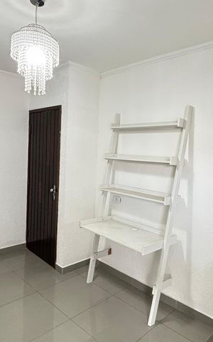 Casa à venda com 162m², 3 quartos e 3 vagas Casa à venda com 162m², 3 quartos e 3 vagasCozinha