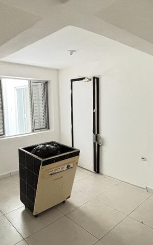 Casa à venda com 162m², 3 quartos e 3 vagas Casa à venda com 162m², 3 quartos e 3 vagasQuarto 4