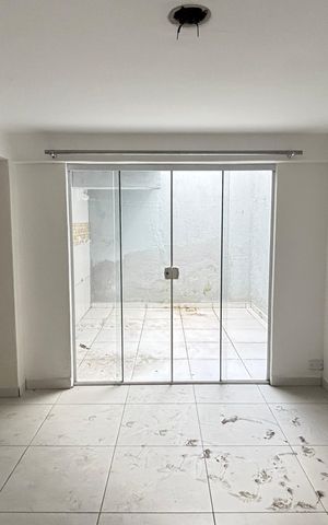 Casa à venda com 162m², 3 quartos e 3 vagas Casa à venda com 162m², 3 quartos e 3 vagasQuarto 3