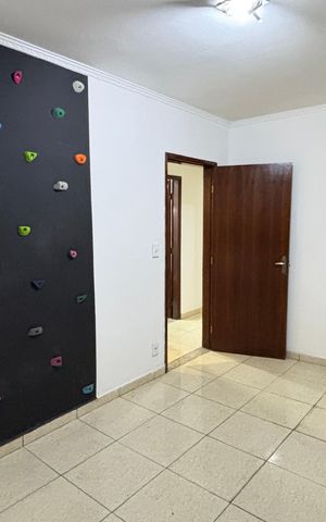 Casa à venda com 162m², 3 quartos e 3 vagas Casa à venda com 162m², 3 quartos e 3 vagasQuarto 1