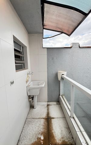 Casa à venda com 162m², 3 quartos e 3 vagas Casa à venda com 162m², 3 quartos e 3 vagasÁrea de Serviço