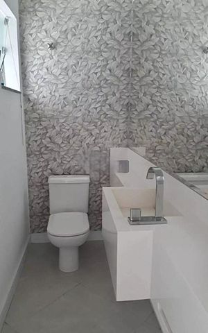 Casa à venda com 175m², 3 quartos e sem vaga Casa à venda com 175m², 3 quartos e sem vagaLavabo