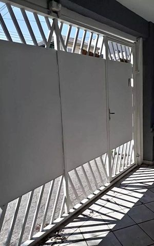 Casa à venda com 175m², 3 quartos e sem vaga Casa à venda com 175m², 3 quartos e sem vagaGaragem