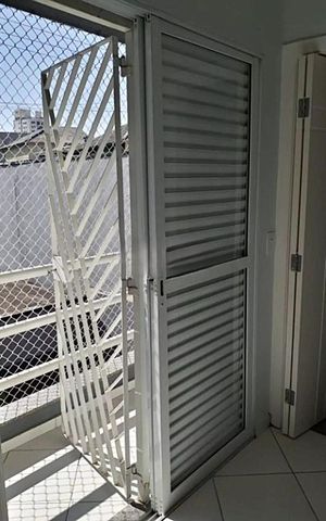 Casa à venda com 175m², 3 quartos e sem vaga Casa à venda com 175m², 3 quartos e sem vagaQuarto 1