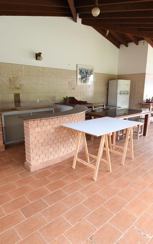 Casa para alugar com 300m², 3 quartos e 12 vagasChurrasqueira