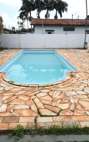 Casa para alugar com 300m², 3 quartos e 12 vagasPiscina