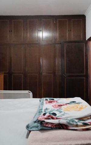 Casa à venda com 330m², 4 quartos e 6 vagasSuíte