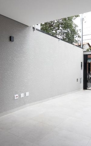 Casa à venda com 173m², 3 quartos e 2 vagas Casa à venda com 173m², 3 quartos e 2 vagasGaragem